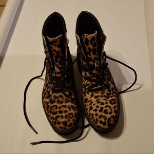 Timberland Cheetah PrintWomen's Boots 7.5